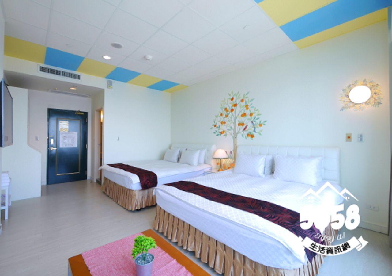 85 eagle hotel Kaohsiung Esterno foto