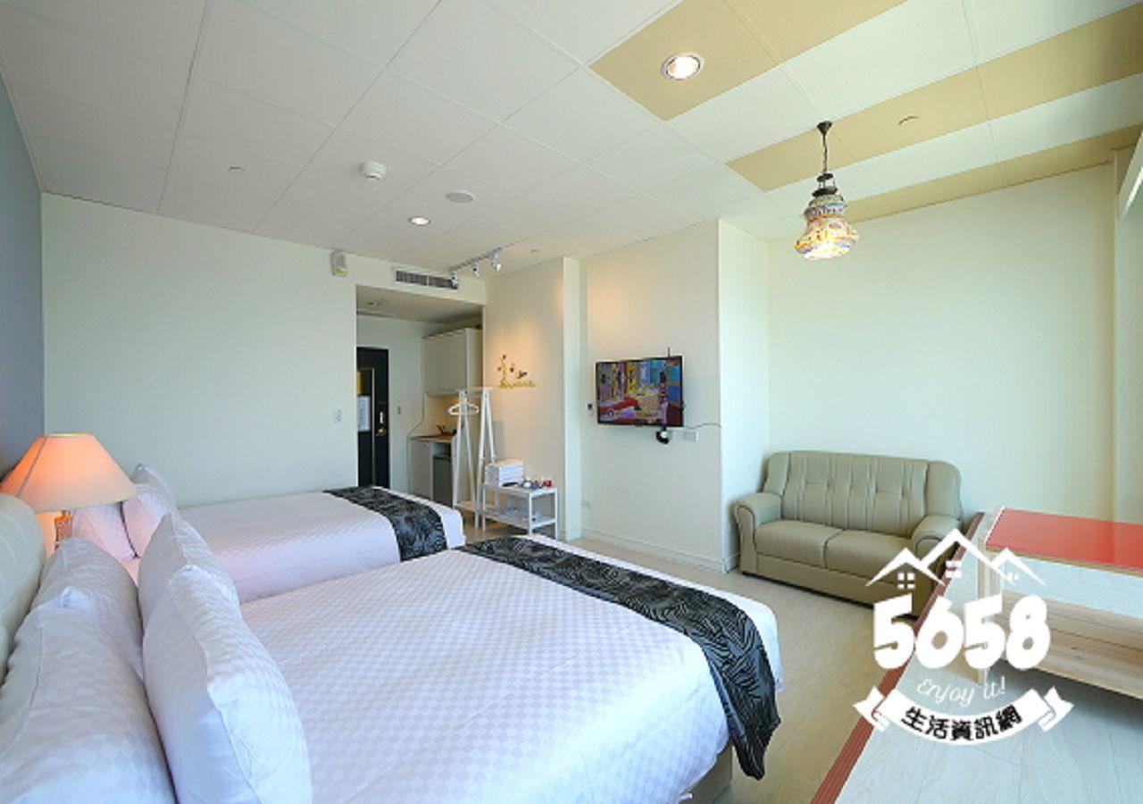 85 eagle hotel Kaohsiung Esterno foto