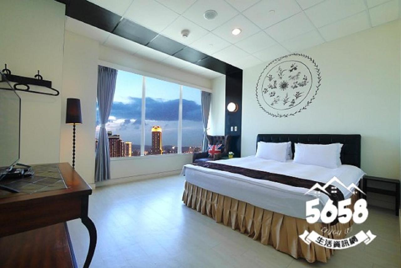 85 eagle hotel Kaohsiung Esterno foto