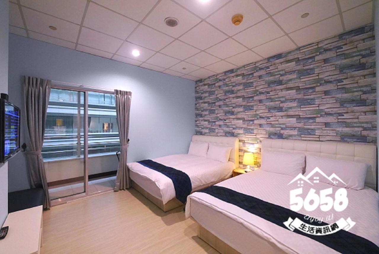 85 eagle hotel Kaohsiung Esterno foto